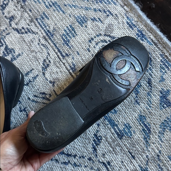 Chanel black CC loafers size 36 - Picture 9 of 11